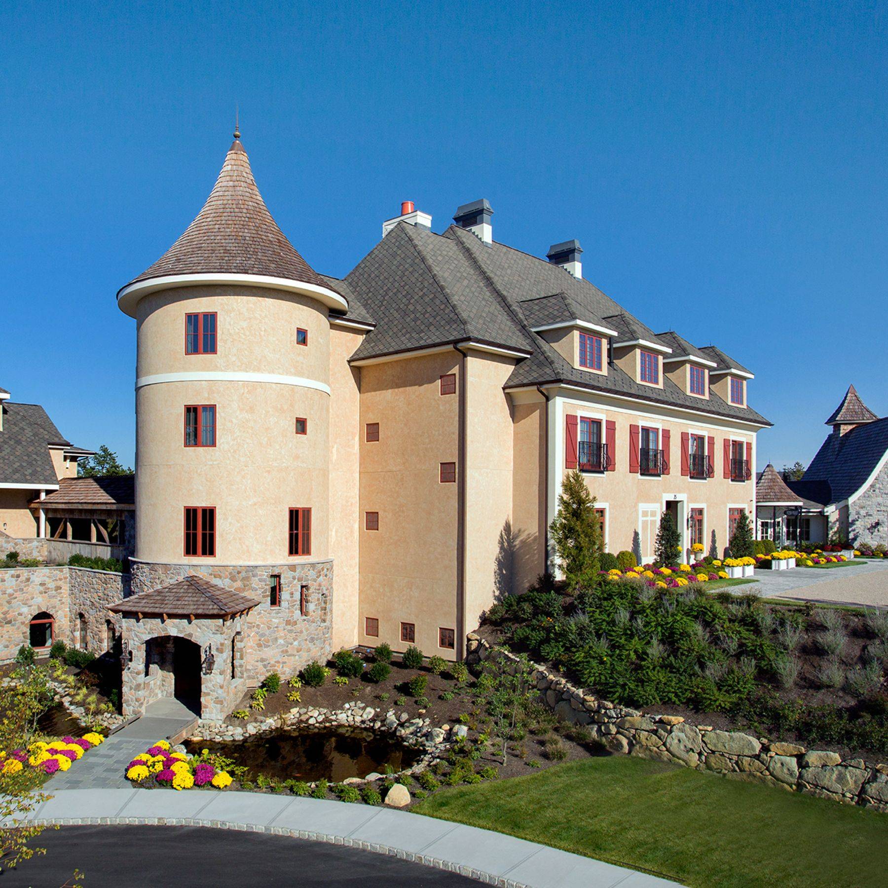 Mirbeau Plymouth turret suite